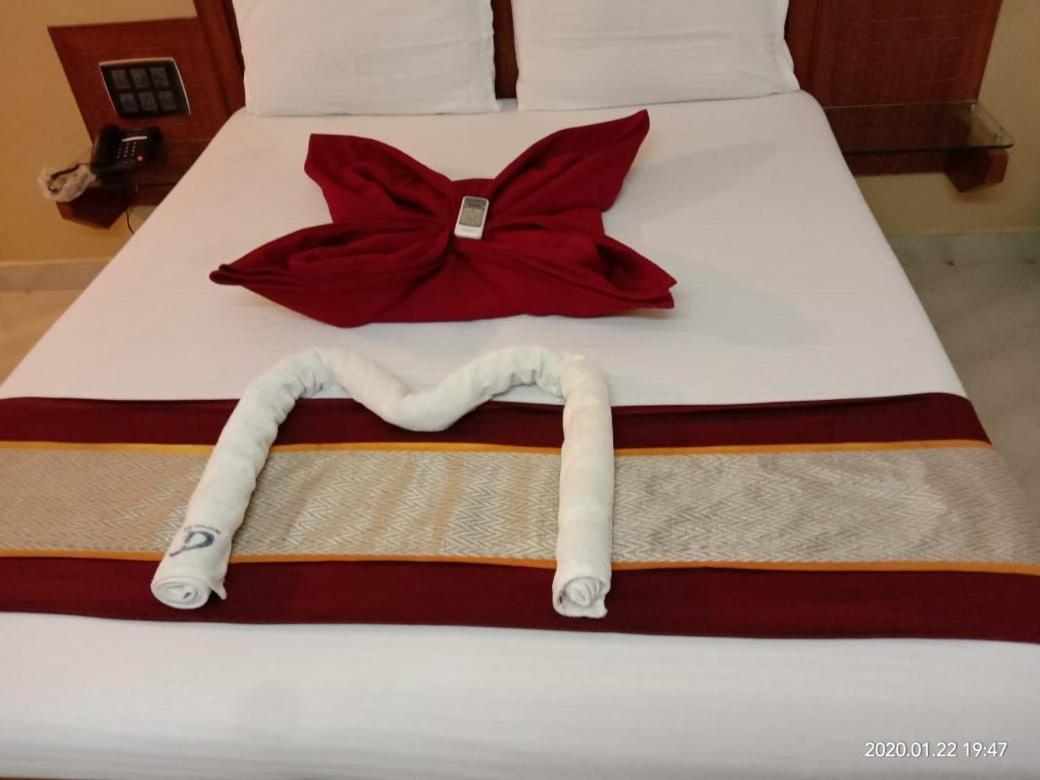 Central Residency Hotel Madras Buitenkant foto