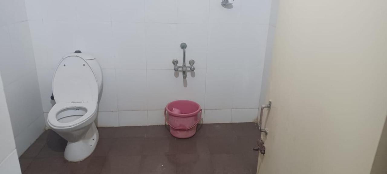 Central Residency Hotel Madras Buitenkant foto