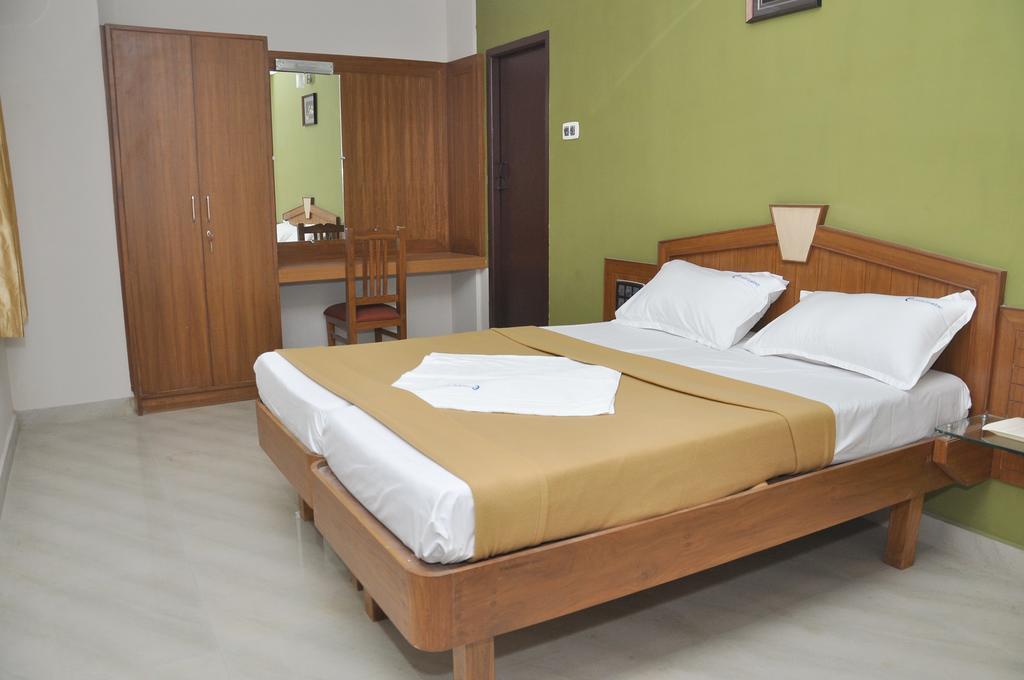 Central Residency Hotel Madras Buitenkant foto